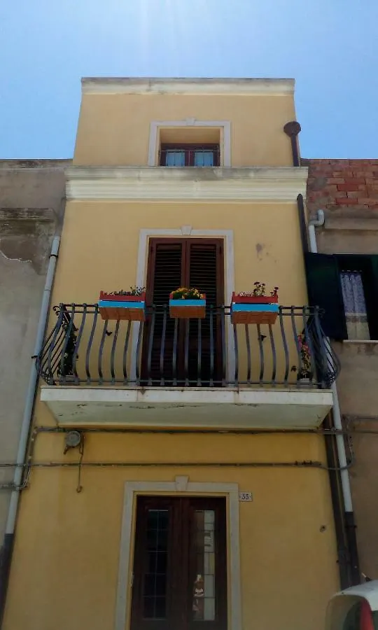 La Casa Della Capretta Villa SantʼAntìoco Semesterbostad